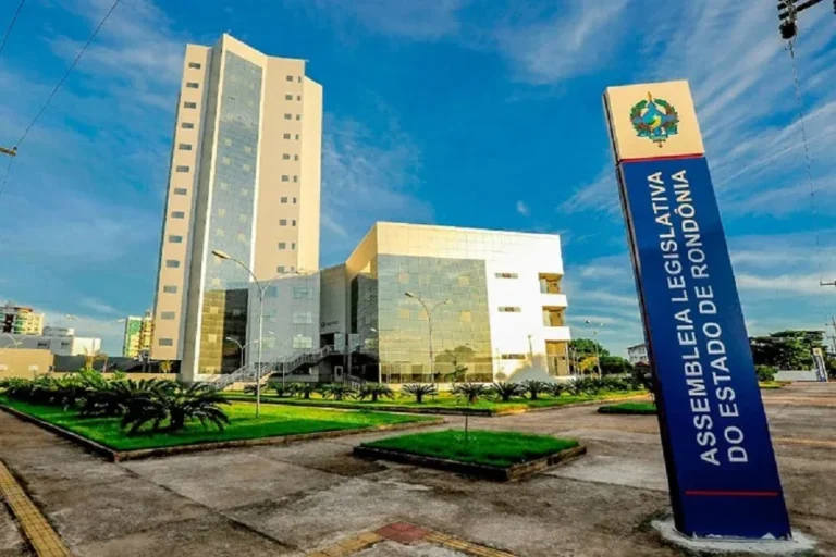 Assembleia Legislativa entra em recesso e votação do Orçamento de 2026 fica para janeiro