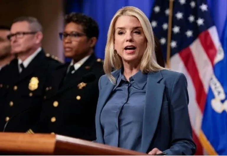 FBI frustra plano de atentado contra Los Angeles, diz procuradora-geral dos EUA