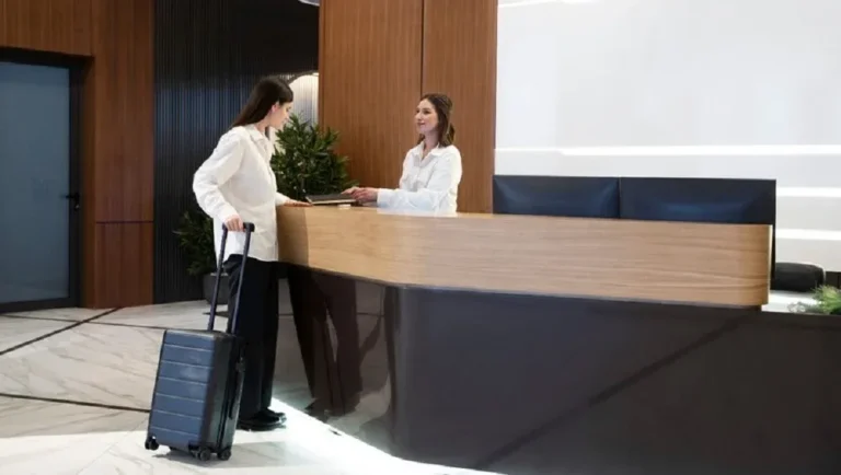 Novas regras para entrada e saída em meios de hospedagem começam a valer