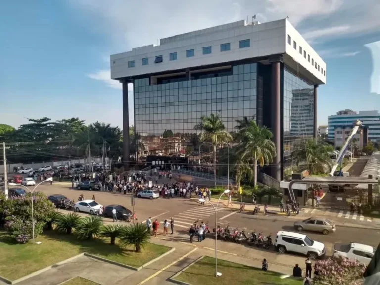 Cinco juízes do TJ/RO juntos recebem quase 8 milhões de reais todo mês