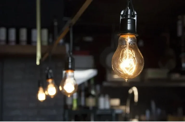 Contas de luz seguem com bandeira tarifária verde em março
