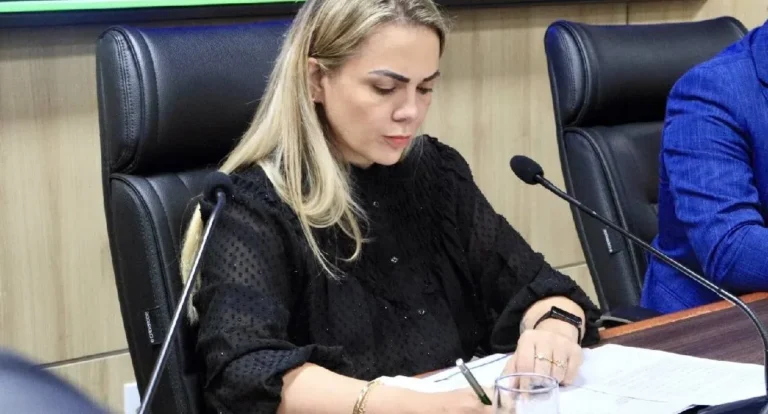 Deputada Cláudia de Jesus propõe isenção de ICMS e IPVA para pessoas com fibromialgia