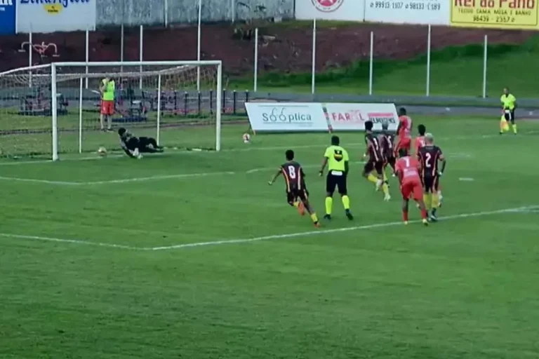 RONDONIENSE: Com dois gols Mano garante Guaporé nas finais e se torna o maior artilheiro do Jacaré
