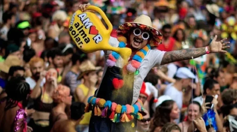 Com recorde de contratações, Turismo fatura R$ 18 bilhões no Carnaval
