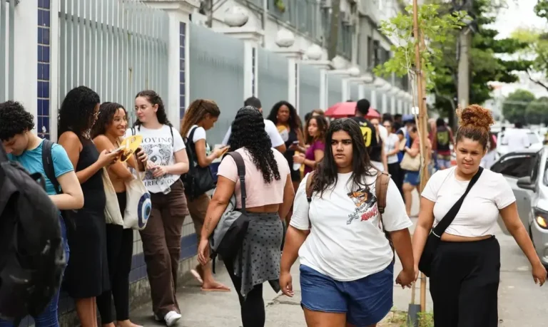 Pré-selecionados do Fies 2026 devem complementar inscrição a partir de sexta