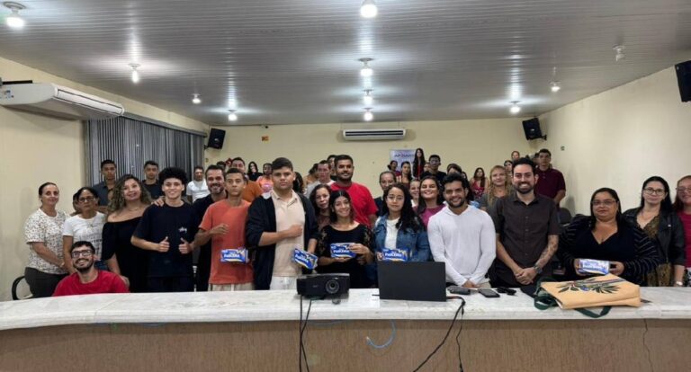 Deputado Cássio Gois leva qualificação a Presidente Médici