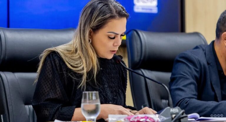 Deputada Cláudia de Jesus solicita recuperação da RO-480 no acesso à Linha 128 em Ji-Paraná