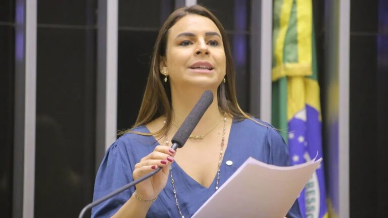 Mariana Carvalho volta ao jogo e desponta como nome forte na disputa ao Senado em Rondônia