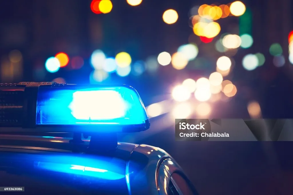 policia, cirene