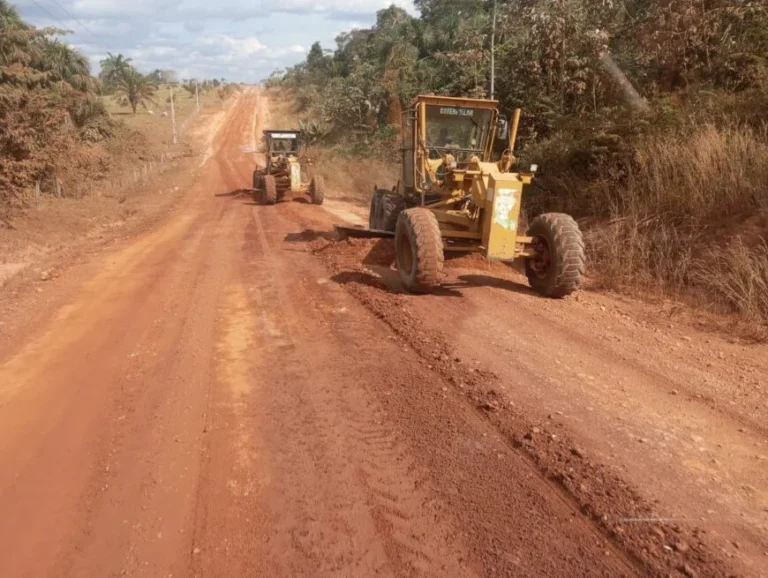 Governo de RO recupera mais de 500 km de rodovias e impulsiona escoamento da produção na Zona da Mata